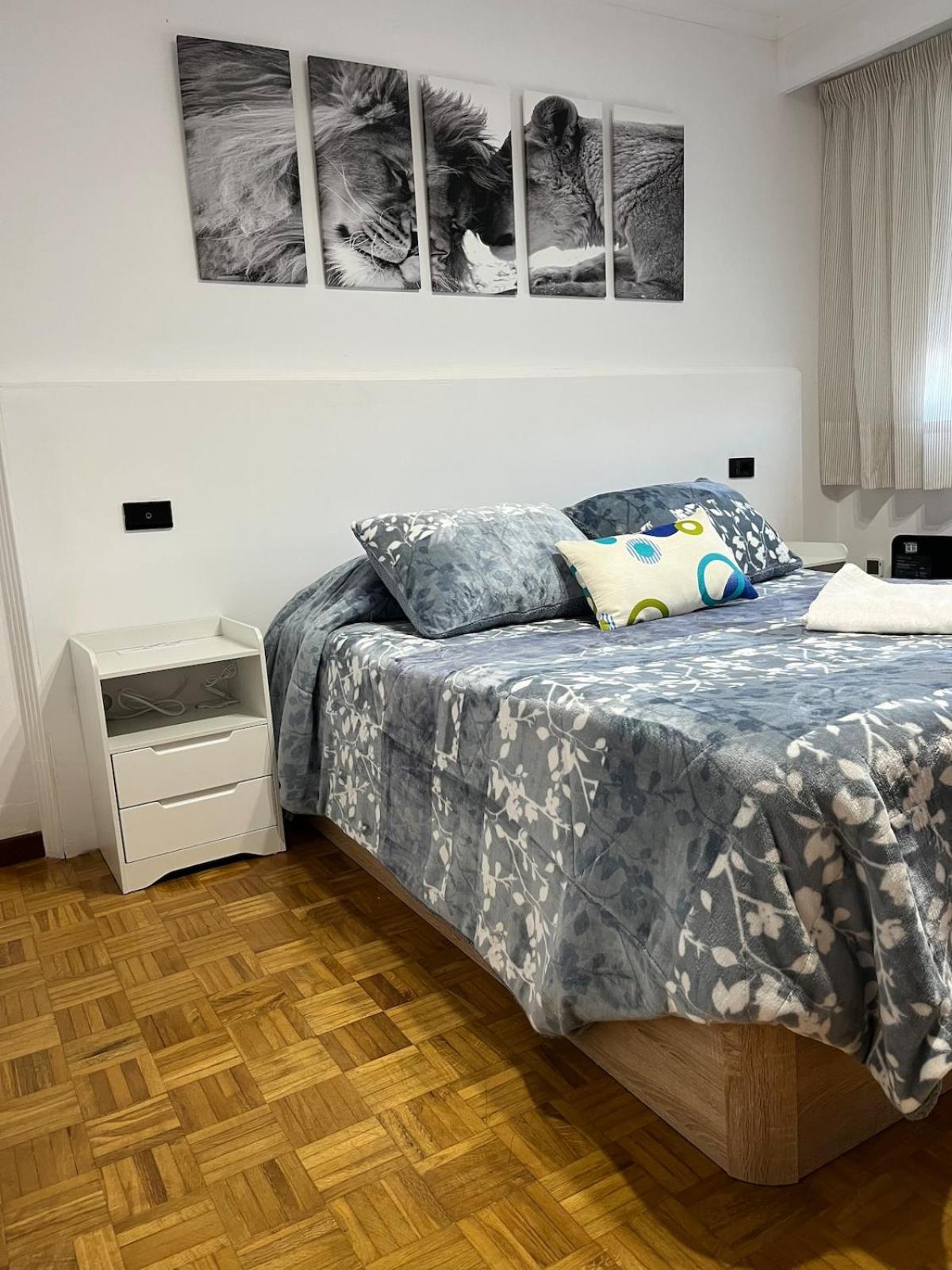 Piso Artur Iii Universidad * Ourense